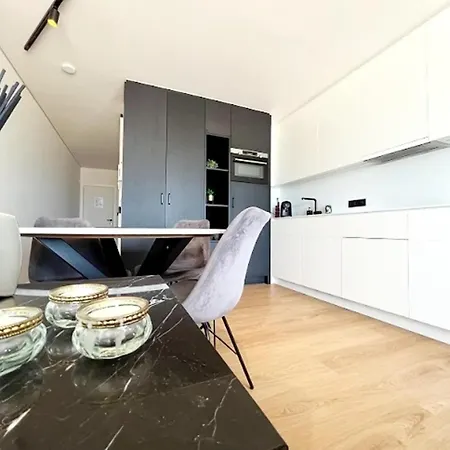 Apartment In Near The