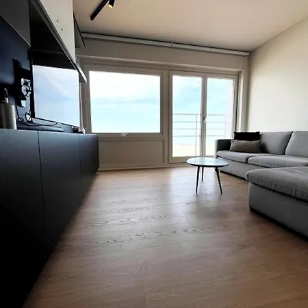 Apartment In Near The *